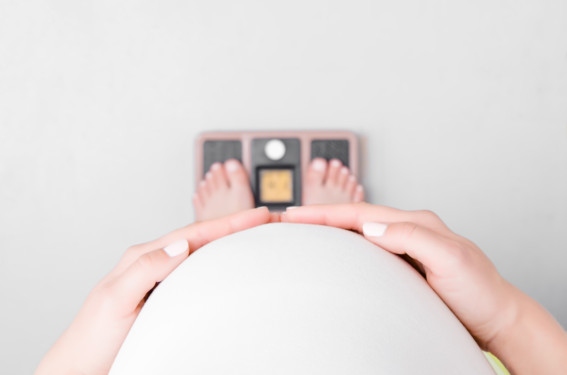 Absence d’effets de la metformine chez les femmes enceintes en excès pondéral ou leur fœtus Absence d’effets de la metformine chez les femmes enceintes en excès pondéral ou leur fœtus
